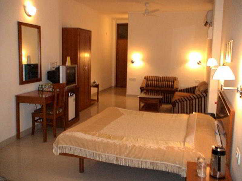 Airport Hotel Nuova Delhi Esterno foto